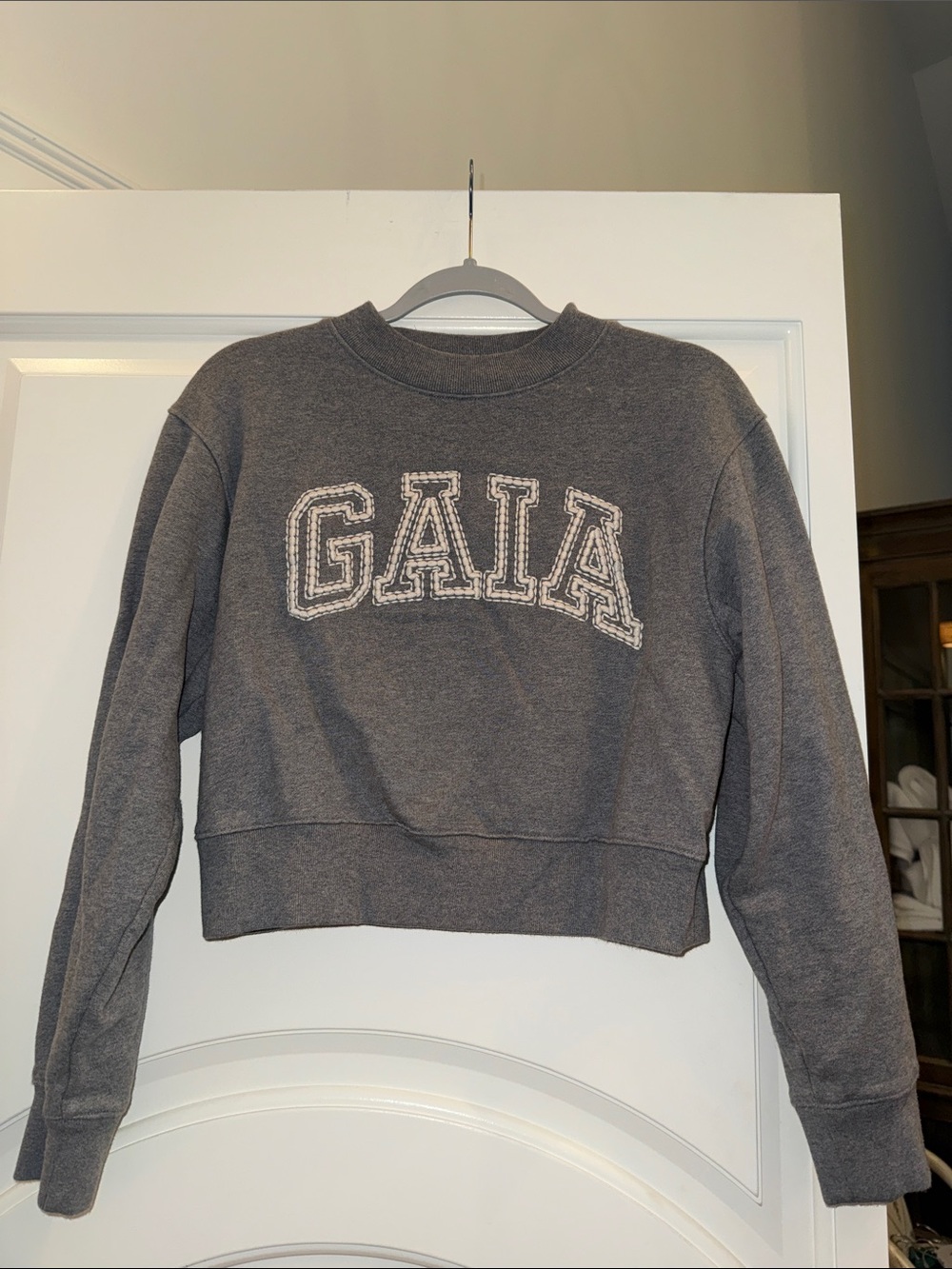 GAIA Grey Cropped Sweatshirt with Appliqué Logo